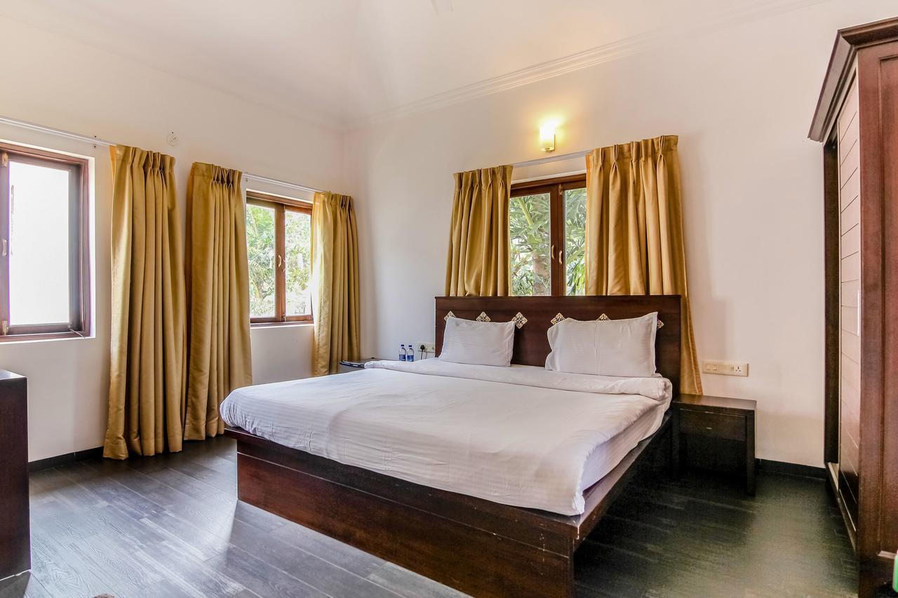 Pinto Rosario Square Resort Ucassaim Kültér fotó